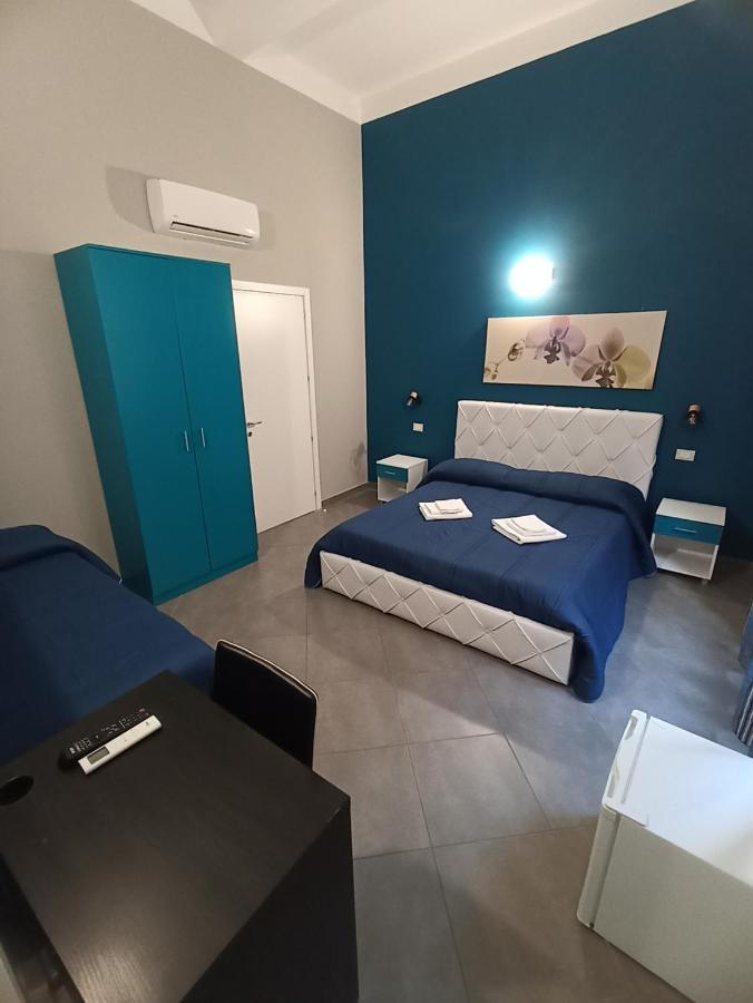 Oasi Del Turista Apartment Palermo Exterior photo
